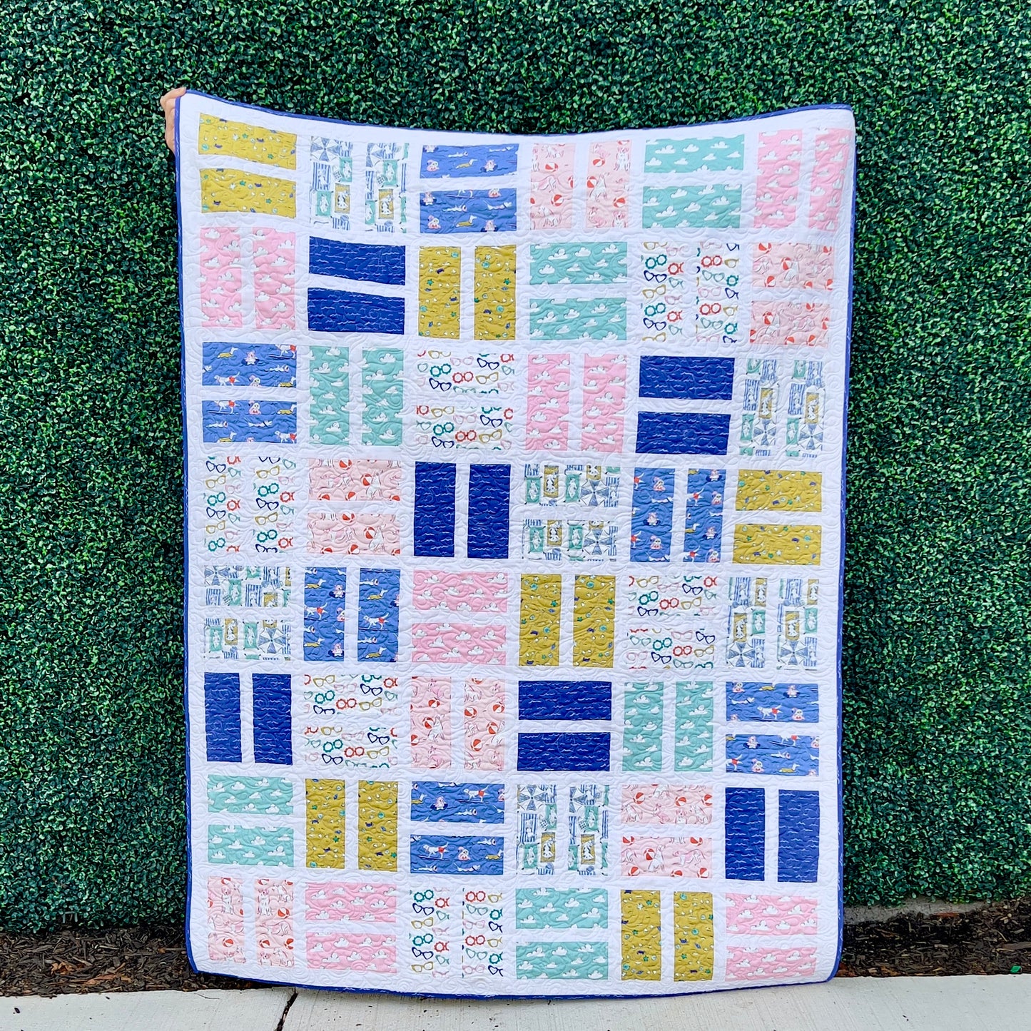 Beach Ball Dogs in Pink | Organic