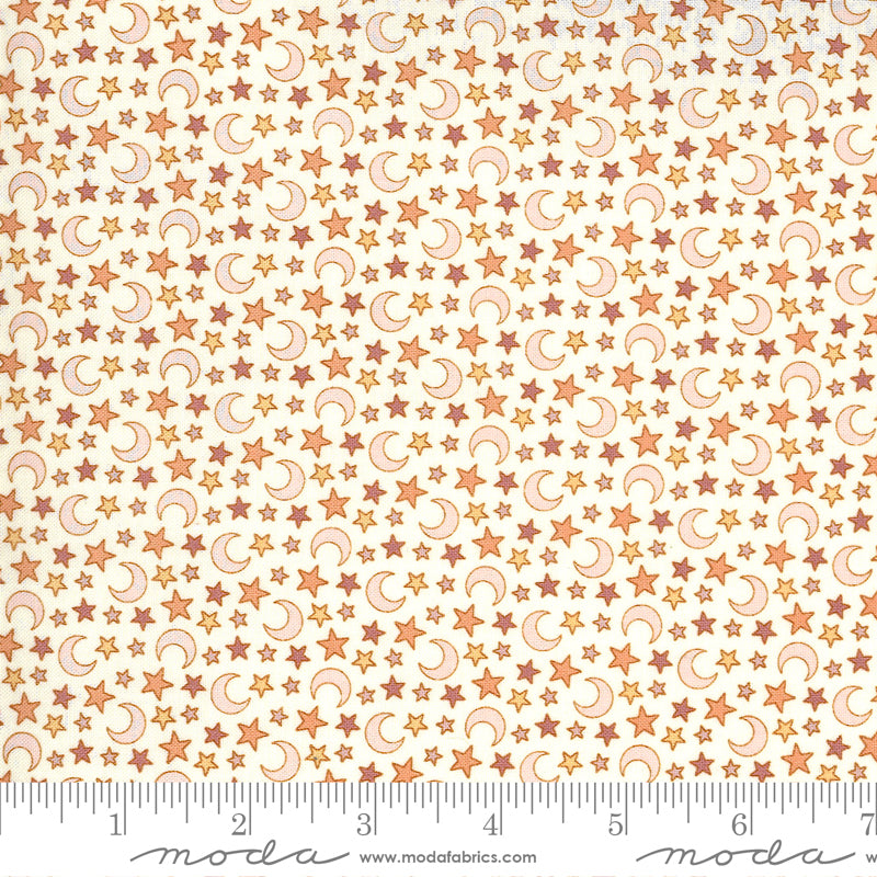 Kitty Corn Ghost On Cream - Weave & Woven