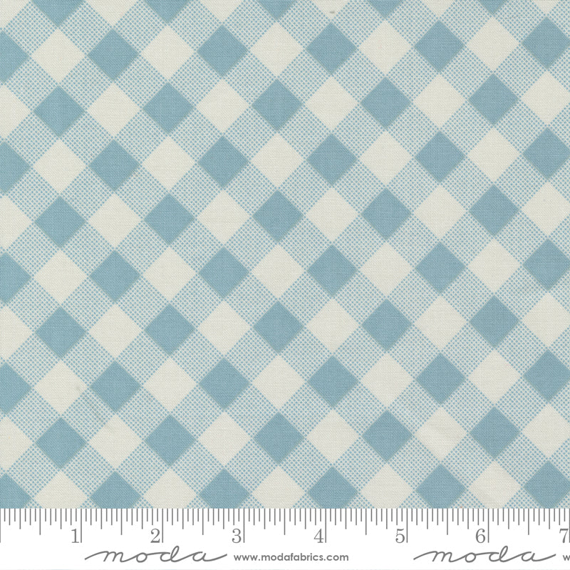 Meander Picnic Check in Cloud - Weave & Woven