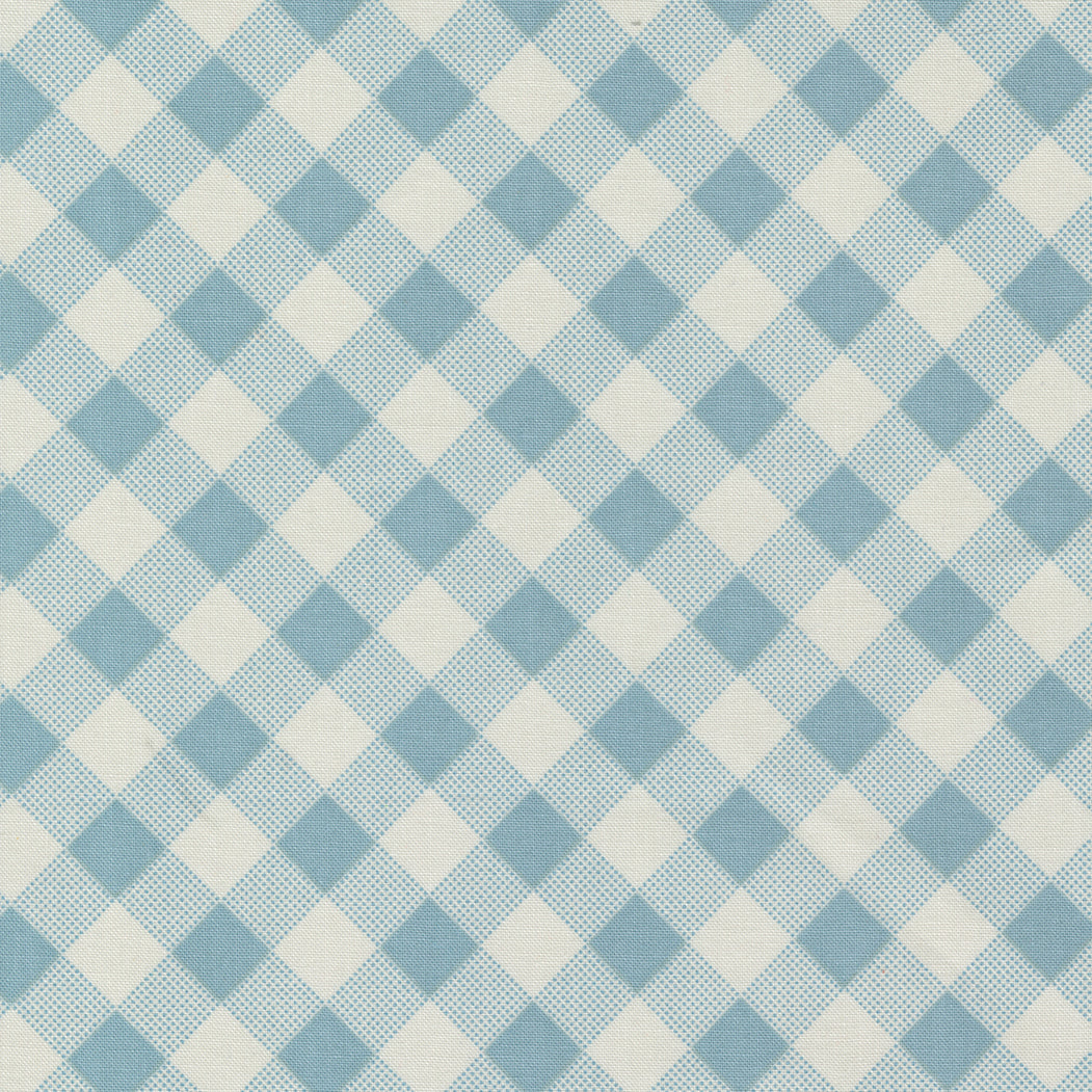 Meander Picnic Check in Cloud - Weave & Woven
