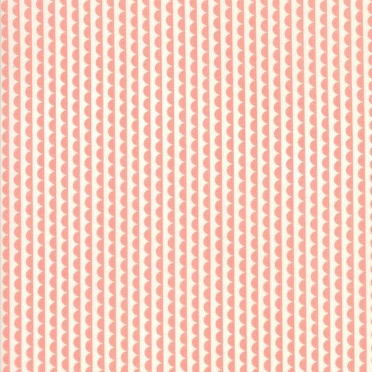 Scallop Edge in Pink - Weave & Woven