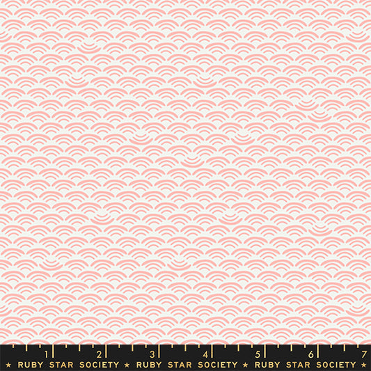 Koi Pond Scallops in Peach Fuzz - Weave & Woven