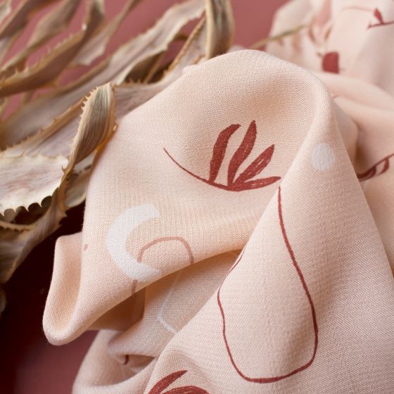 Sandstorm in Blush | Kelsey de Viscose Fabric - Weave & Woven