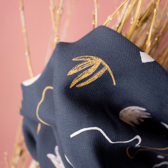 Sandstorm in Night | Kelsey de Viscose Fabric - Weave & Woven